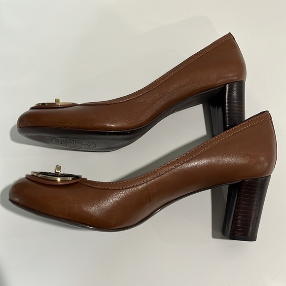 Tory Burch Leather Pumps - Picture 12 of 14